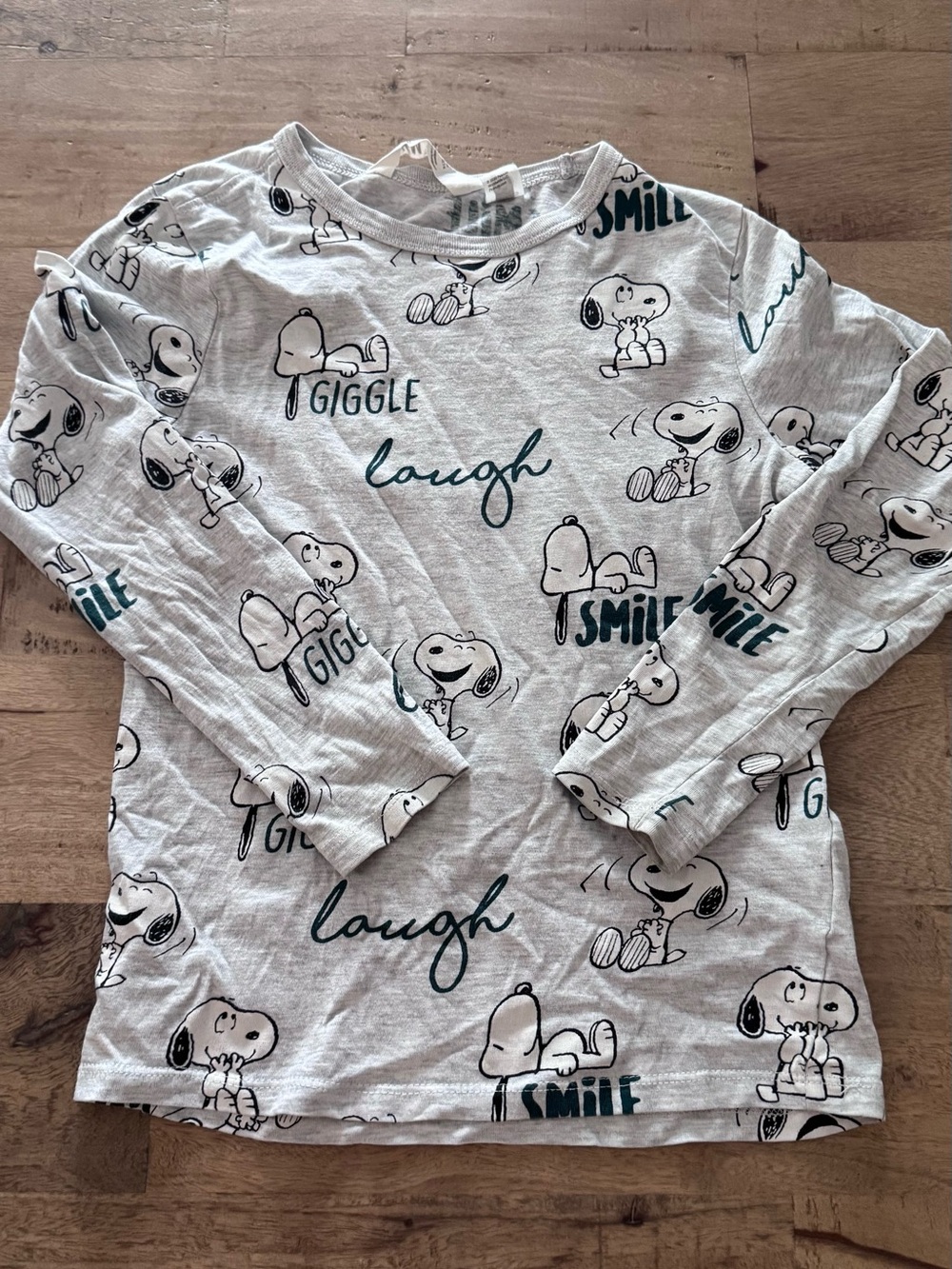 H&M Peanuts Kids Long Sleeve Snoopy Graphic Tee Light Gray sz 6-8